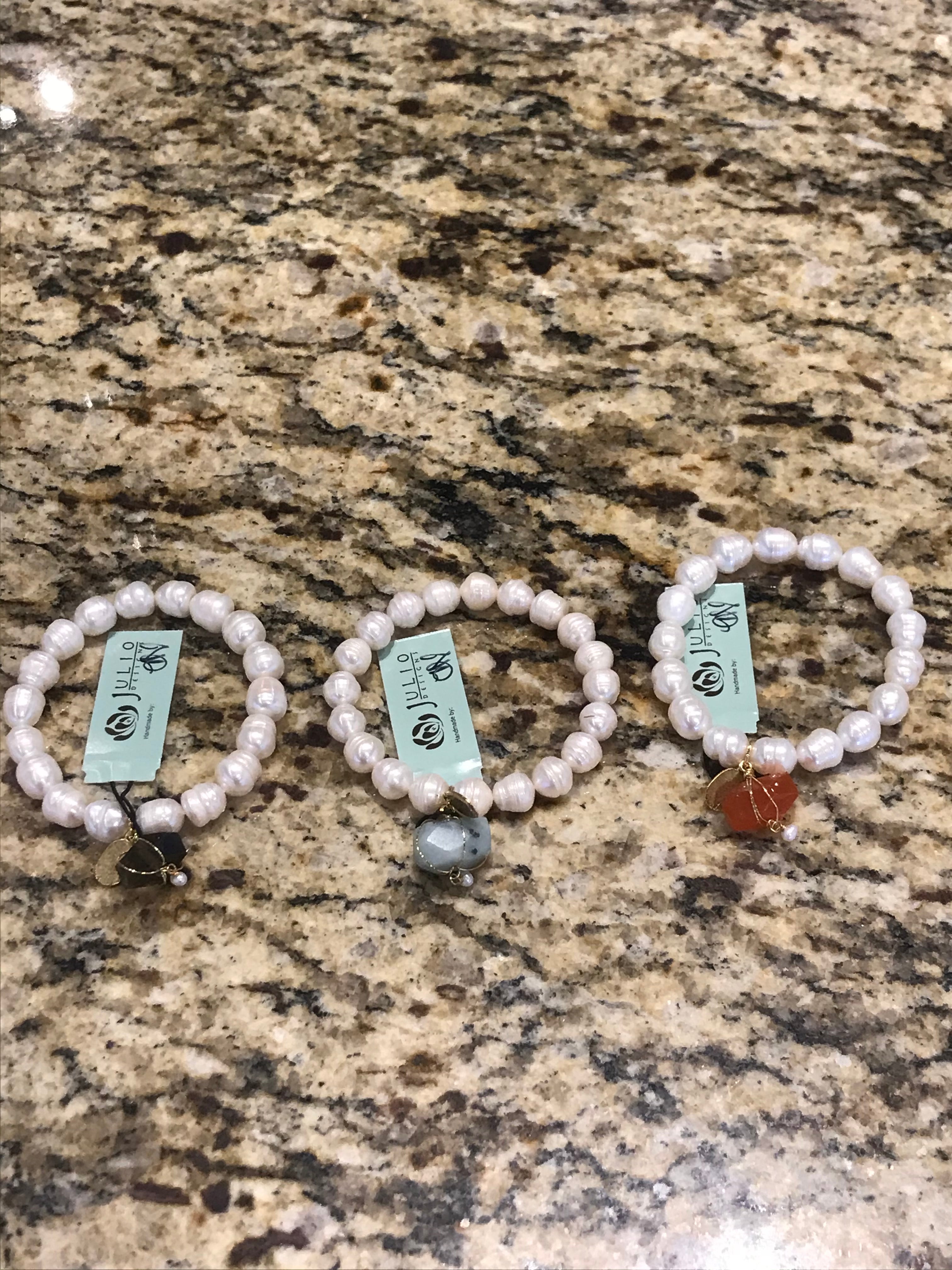 Week 26 Creative Challenge : A Freshwater Pearl Bracelet and Matching  Earrings