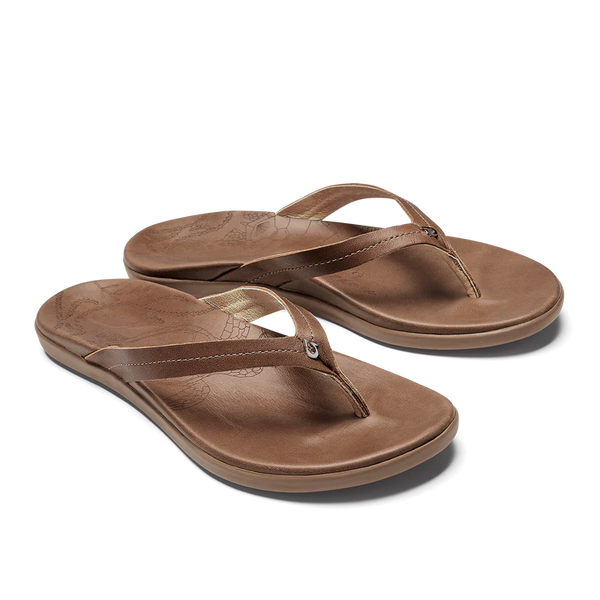 OluKai Honu Sandal Tan/Tan