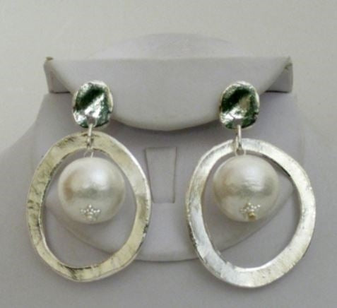 Susan Shaw Cotton Pearl Hoop Silver