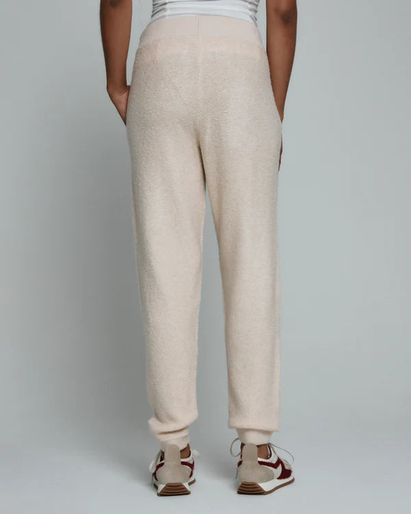 7Diamonds Sadie Jogger Oat