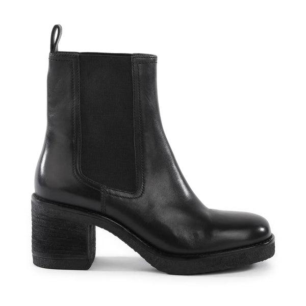 Seychelles Hustle Boot Black Leather